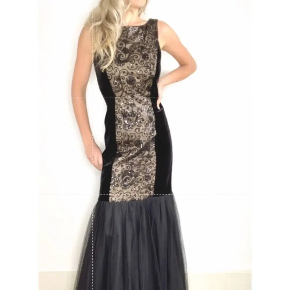 Alex Evenings Formal Dress Women 12 Black Sequin Velvet Mermaid Witchy Glam Goth